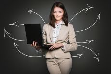 Angajăm: redactori, tehnoredactori, corectori, graficieni, web designeri, curier, șef serviciu comercial, agenți comerciali!